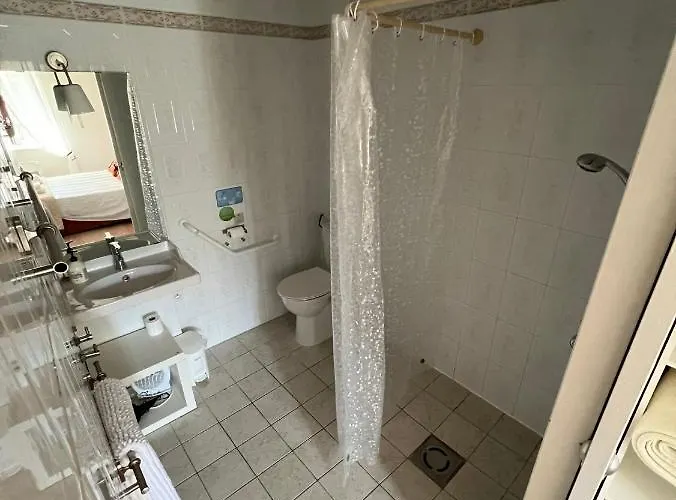 Bed and Breakfast D'hote Les Murailles 3*