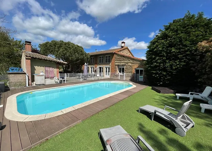 D'hote Les Murailles Bed and Breakfast